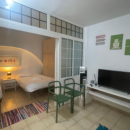 Stazione Centrale & Universita Lovely Apartment Bari Exterior foto