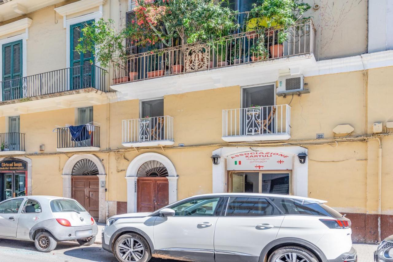 Stazione Centrale & Universita Lovely Apartment Bari Exterior foto